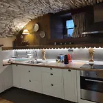 Le Petit Chateau De Vetan Cir 0023 *