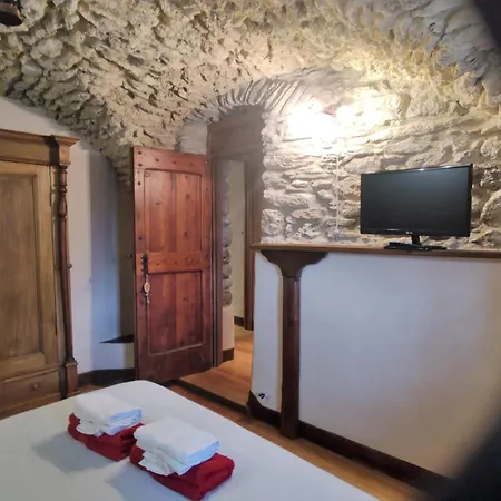 Le Petit Chateau De Vetan Cir 0023