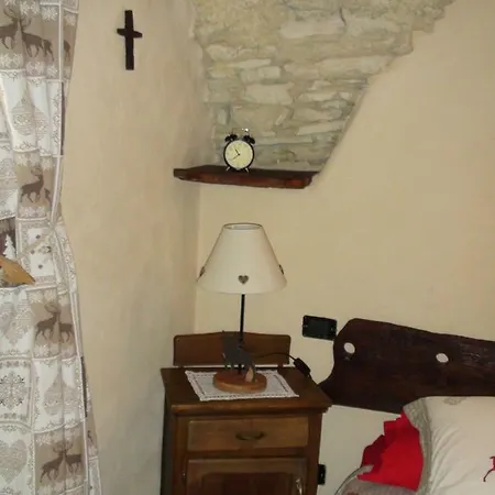 Le Petit Chateau De Vetan Cir 0023 *