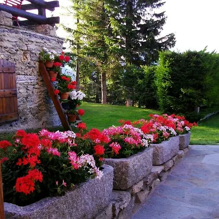 Le Petit Chateau De Vetan Cir 0023