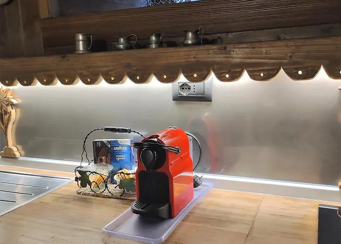 Le Petit Chateau De Vetan Cir 0023 셍피에르